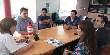 Graciela Leyes, ministra de Derechos Humanos con funcionarios de la Municipalidad de Posadas\u002E (M\u002E de Posadas)