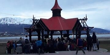 Competencia en la glorieta Graciela \