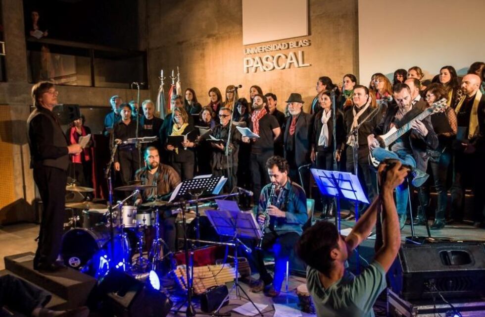 Música para celebrar la Patria, en el Teatro Real