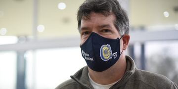 Hernán Castellano es uno de los entrenadores que quedó al margen de las prácticas\u002E (@carcoficial)