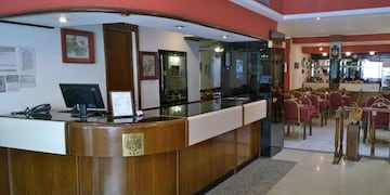 Criticas del sector hotelero por la prohibición de aires acondicionados y desayunos (web)