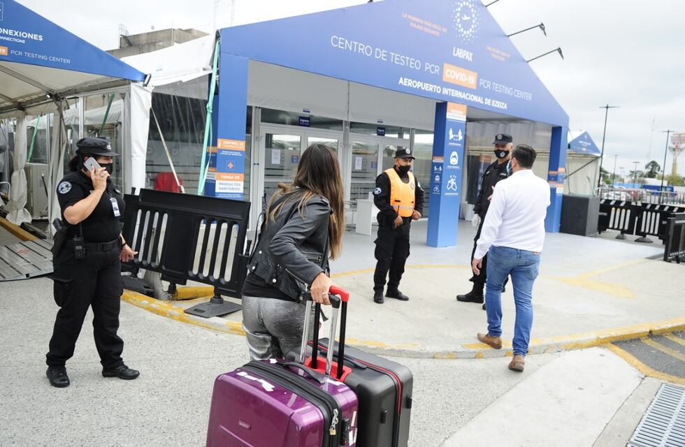 Alerta por la variante Delta: el 40% de los bonaerenses que llegaron del exterior no hicieron la cuarentena