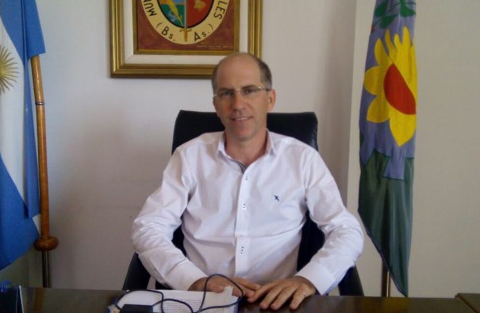 El intendente de Coronel Pringles congelará su salario por seis meses