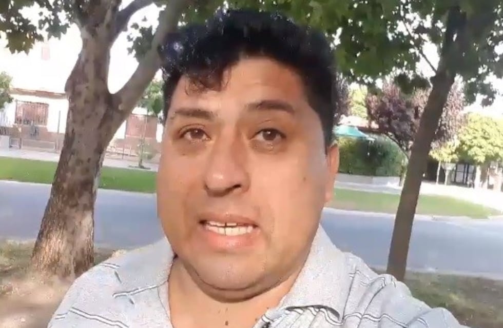 Los consejos machistas de un pastor evangélico: "Por estar en Facebook no salen de la milanesa"