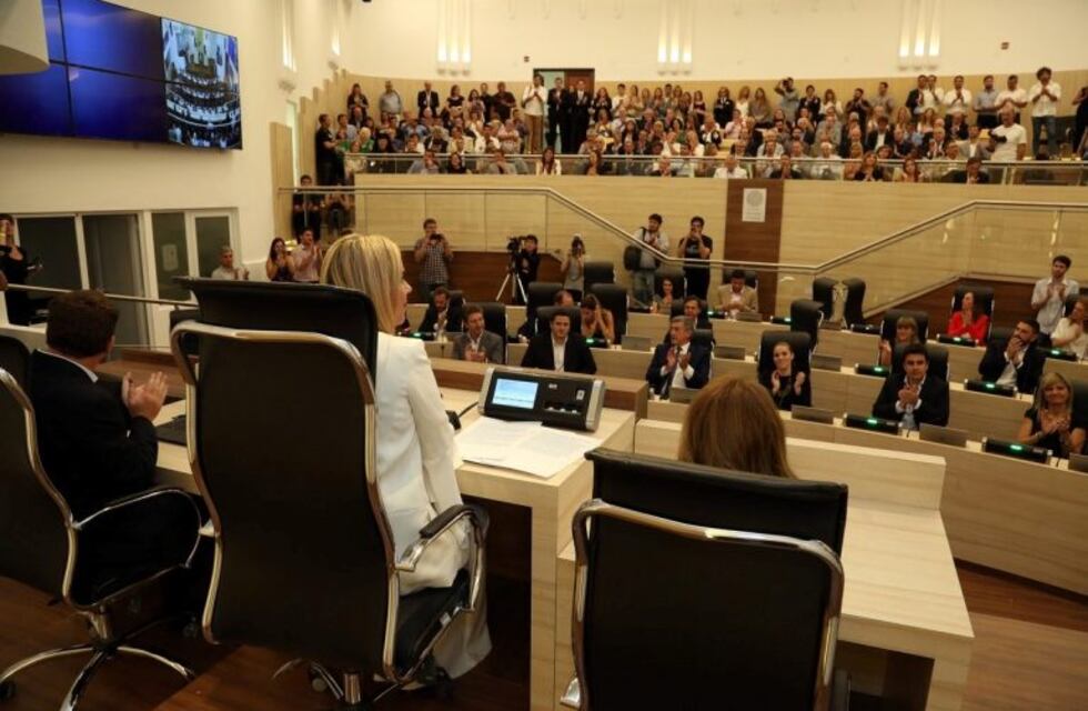 Los concejales salientes aprobaron el Presupuesto 2018, el aumento de TGI y del boleto