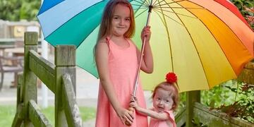 El curioso caso de una nena de dos años que aparenta físicamente tener 80