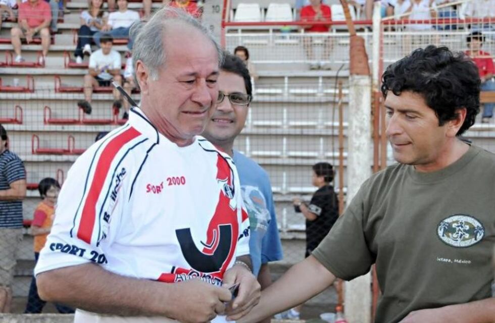 Adiós a Daniel Villalba, jugador de Guaraní cuando fue el primer equipo misionero en primera división