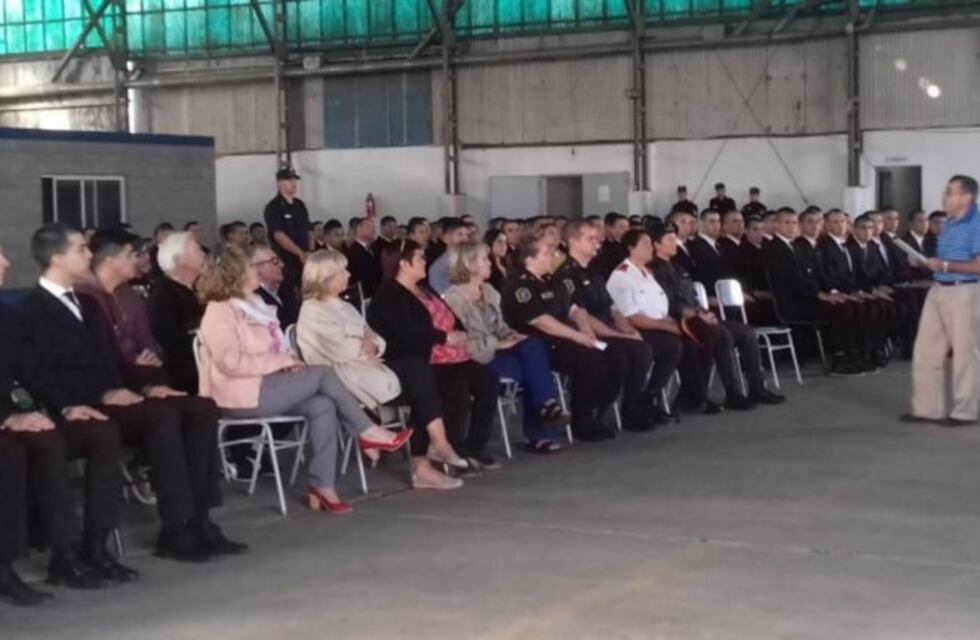 10 mujeres fueron reconocidas por la Escuela de Policía de Bahía