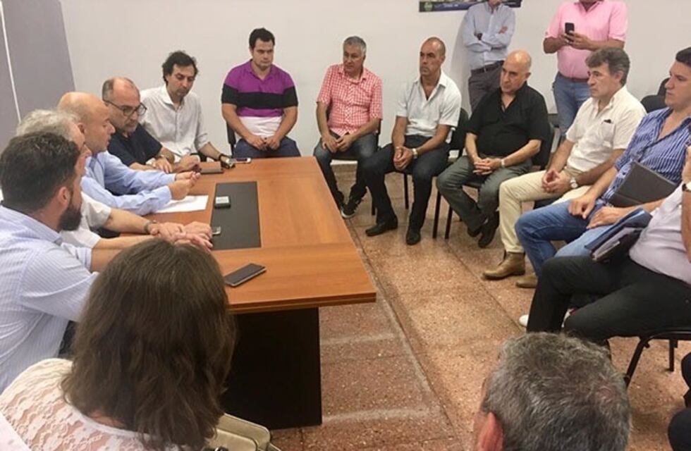 Bell Ville: funcionarios provinciales se reunieron con los fabricantes de pelotas