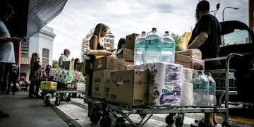 Coronavirus: el Gobierno compró alimentos por encima de los precios máximos\u002E (EFE)