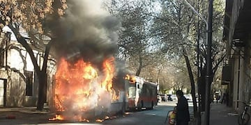 Así quedó la unidad de trasporte público