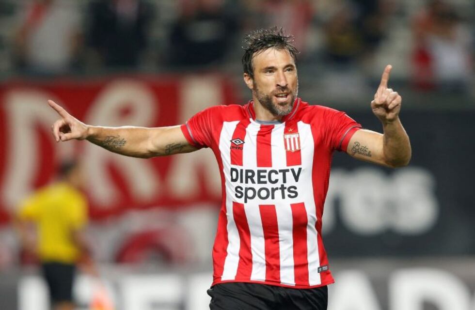 Pavone no seguirá en Estudiantes de La Plata