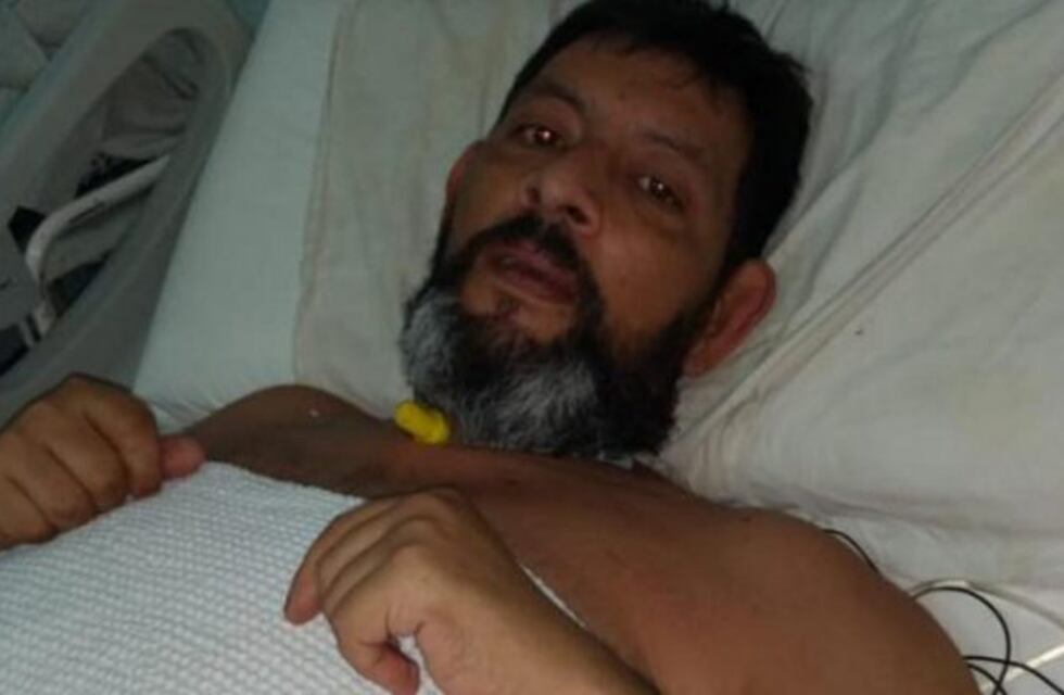 Hincha tatengue que fue baleado pasó a sala común en el aniversario de su club