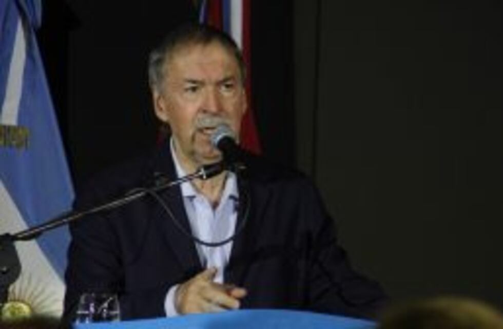 Schiaretti pidió tolerancia cero con los policías corruptos