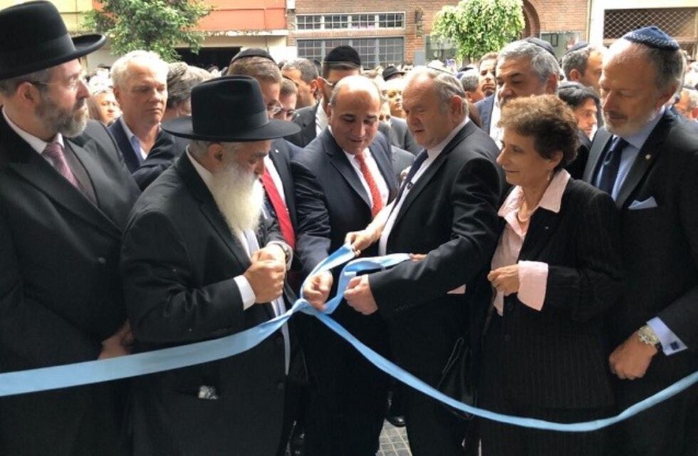 Juan Manzur junto al Gran Rabino de Israel, David Lau inauguró una nueva sinagoga en Tucumán