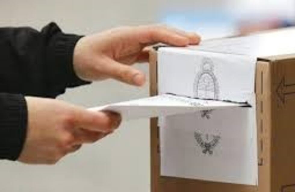 Elecciones PASO en Corrientes: hay tres frentes con un total de 41 partidos habilitados