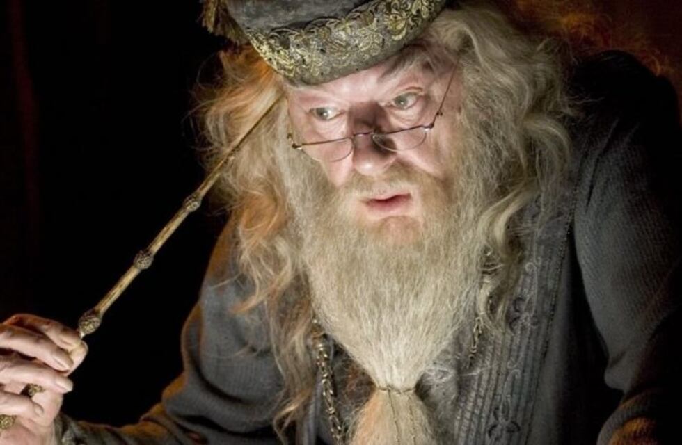 J.K. Rowling, la creadora de Harry Potter, confirmó que el mago Dumbledore era gay
