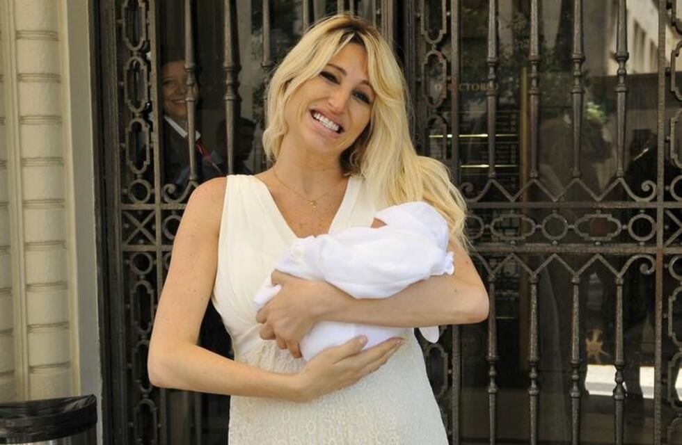 La denuncia de Vicky Xipolitakis: "Estoy con un bebé y tengo un demente, quiero que se lo lleven"