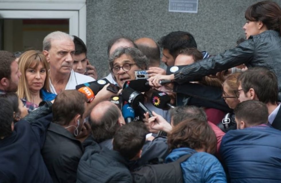 Nuevo parte médico de Héctor Olivares: "Su estado es crítico y con riesgo de vida"