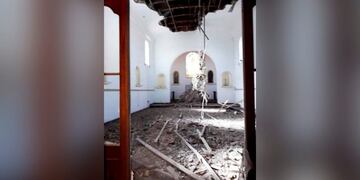 Cayó el cielorraso de un templo (InfoTrenel)