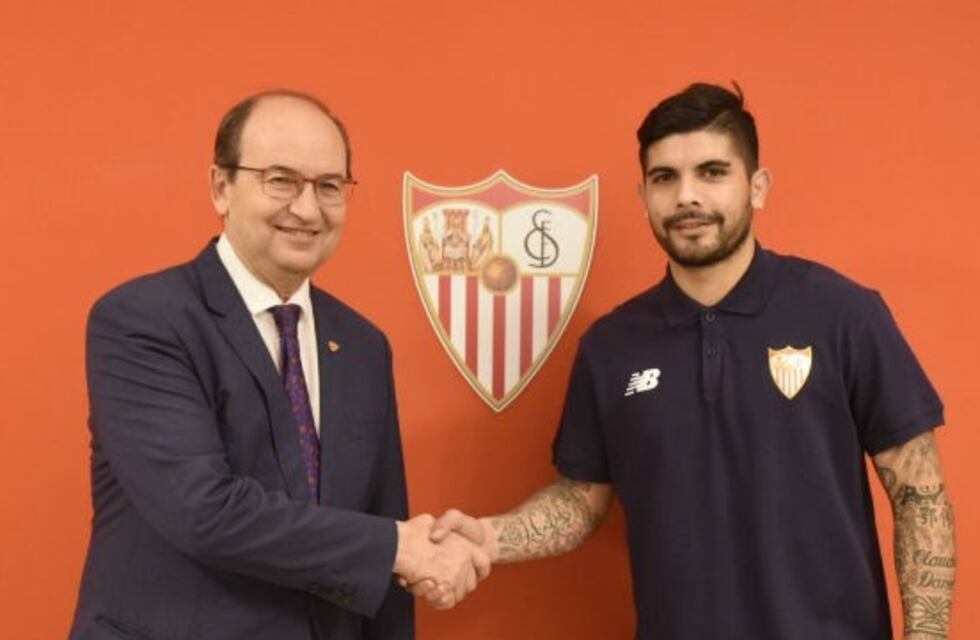 Ever Banega fue presentado en el  Sevilla