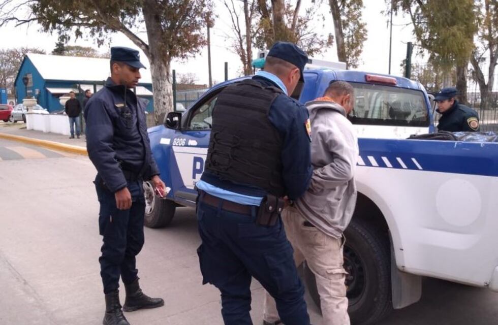 Alta Gracia: un detenido por increpar al gobernador Juan Schiaretti