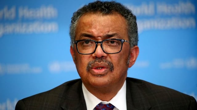 Tedros Adhanom Ghebreyesus solicitó que no se deje “a los países pobres a la espera de que los ricos vacunen a sus poblaciones”. Foto: Reuters