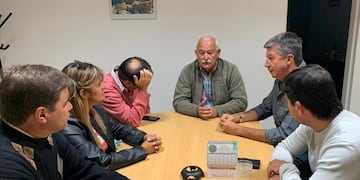 Gustavo Menna recorrió tres localidades de Chubut para escuchar las inquietudes de sus intendentes\u002E