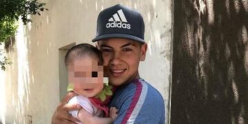 Tobías con su hija\u002E