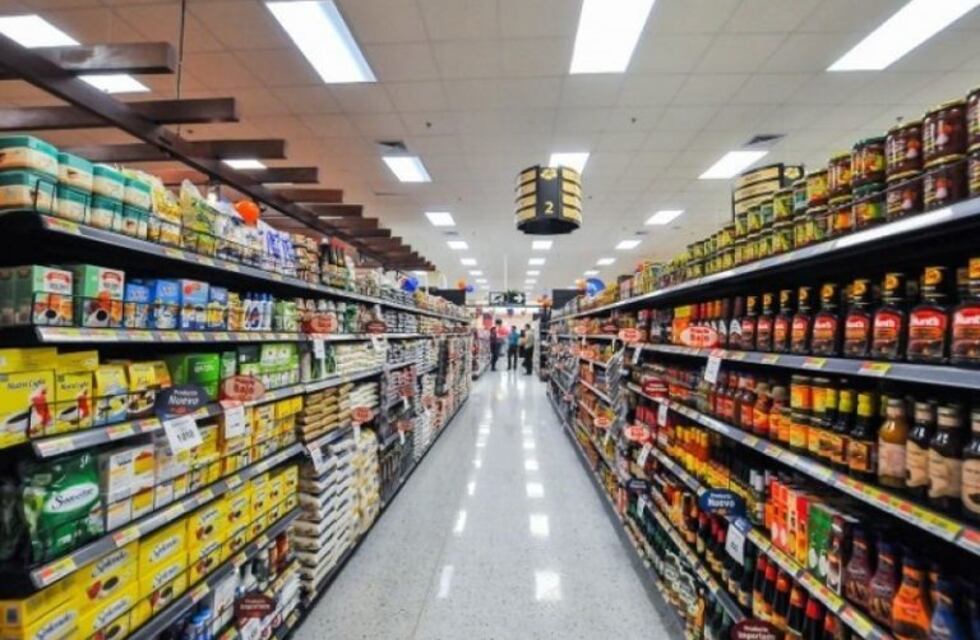 Proponen que se exhiban 5 marcas de un producto para combatir la suba de precios