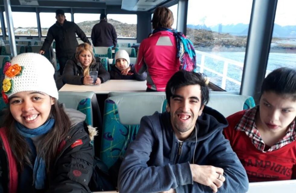 La Fundación Kau Yak navegó en el Canal Beagle