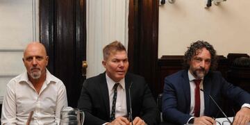 Gustavo Cordera propone dos recitales a beneficio para no ir a juicio por \