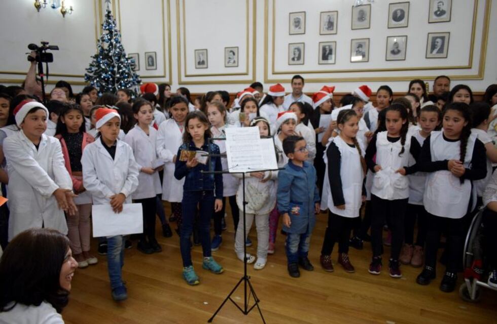 Los Coros Escolares cerraron el Ciclo Por una Educación Pública, Popular e Inclusiva