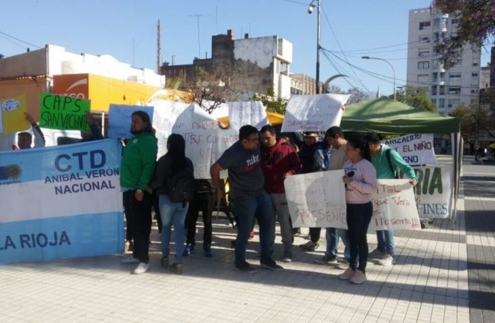 Roberto Carrizo: "Están nombrando a familiares directos de funcionarios de Salud"