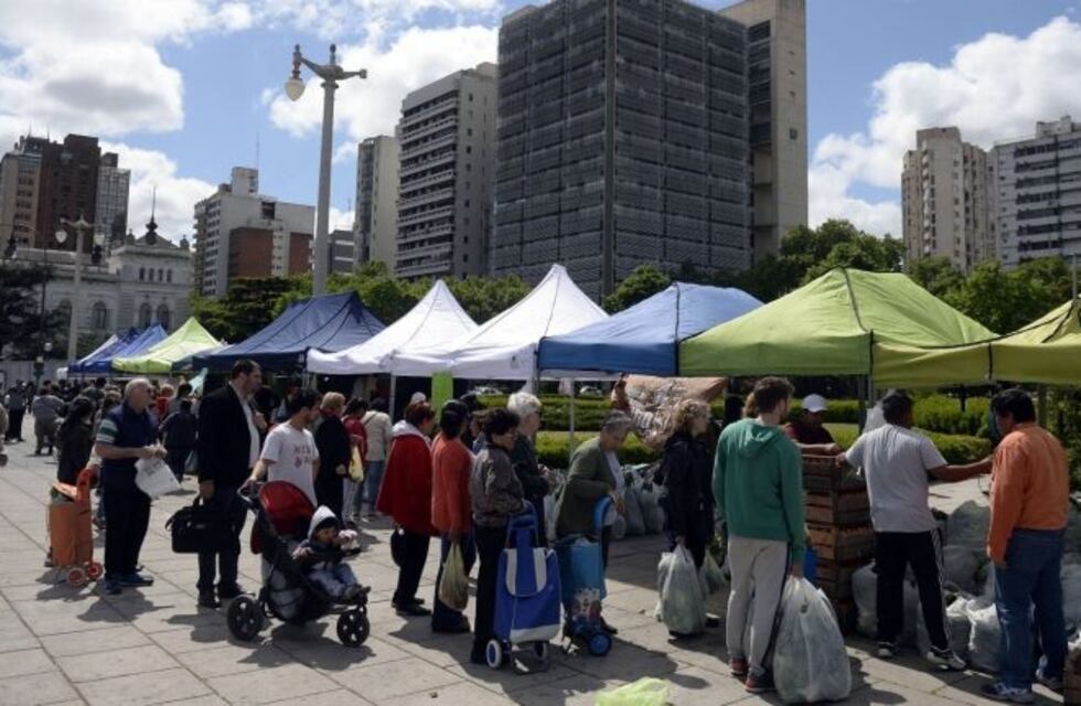 Se volvió a postergar el feriazo popular de La Plata