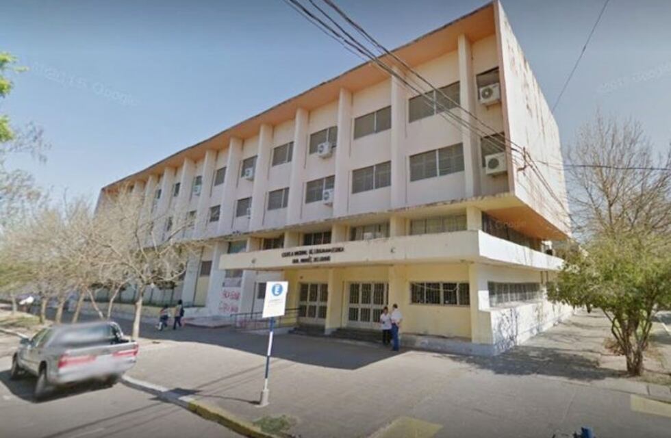 Estudiantes de una escuela industrial denunciaron irregularidades en una obra