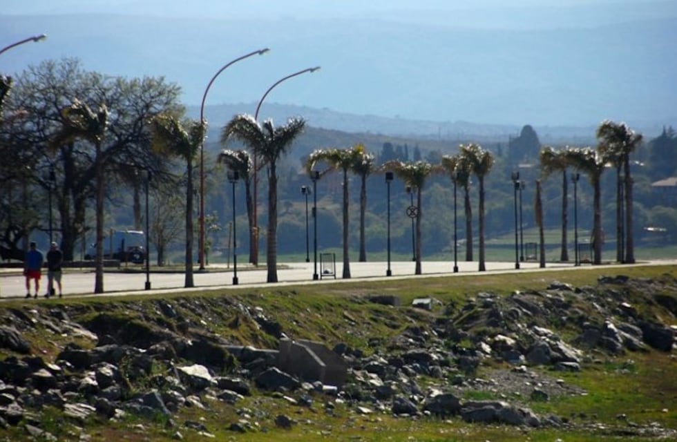 Miércoles con aumento de nubes y alerta por viento en Villa Carlos Paz, según el SMN