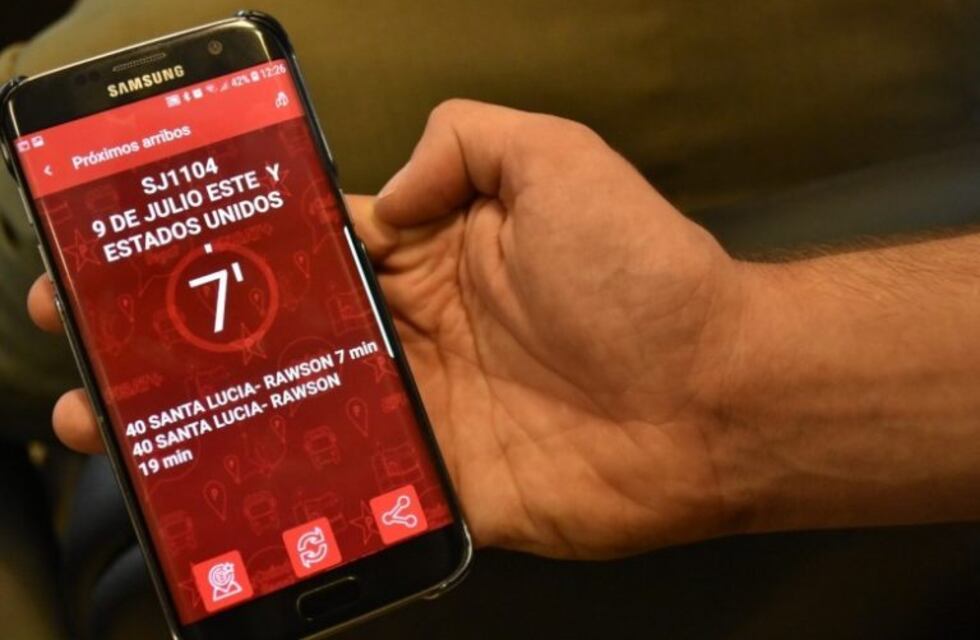 Los colectivos de San Juan estrenarán botones antipánico