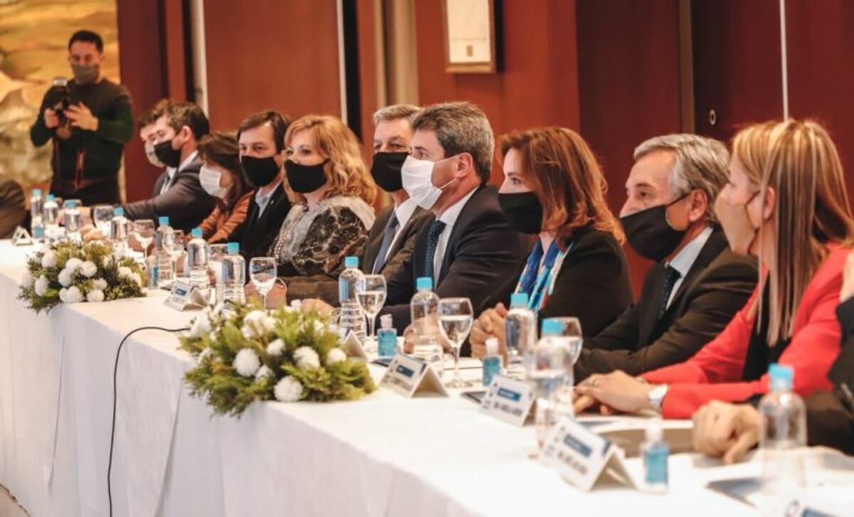 Uñac contó con la participación histórica de todos los sectores\u002E