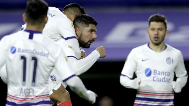 Néstor Ortigoza marcó el 2-0 de San Lorenzo ante Boca en La Bombonera por la Liga Profesional. (Fotobaires)