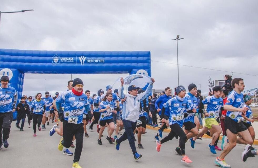 La comunidad educativa del CAAD y Kayú Chenén participaron de la carrera “Gran Malvina”