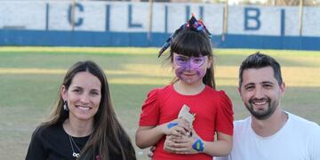 Caruso y Senn, durante uno de las actividades por el día de las infancias