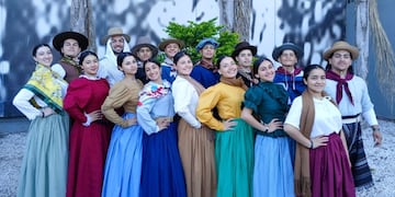 Varios premios para la Escuela Municipal de Danzas de Arroyito en el Festival “Qué Herencia 2025”