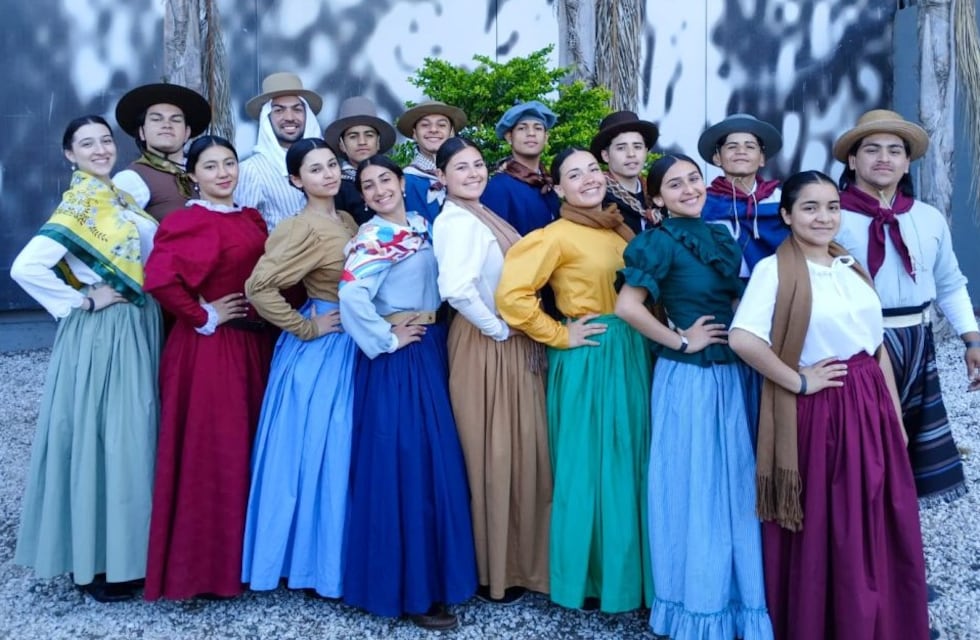 Varios premios para la Escuela Municipal de Danzas en el Festival “Qué Herencia 2025”