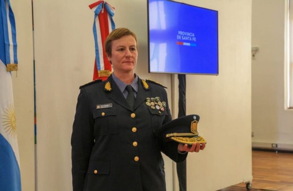 Jefa de Policía de Santa Fe garantizó servicio en Rosario a pesar de protesta