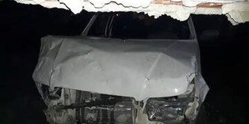 El vehículo quedó visiblemente destruido en al trompa\u002E (Flash 24)