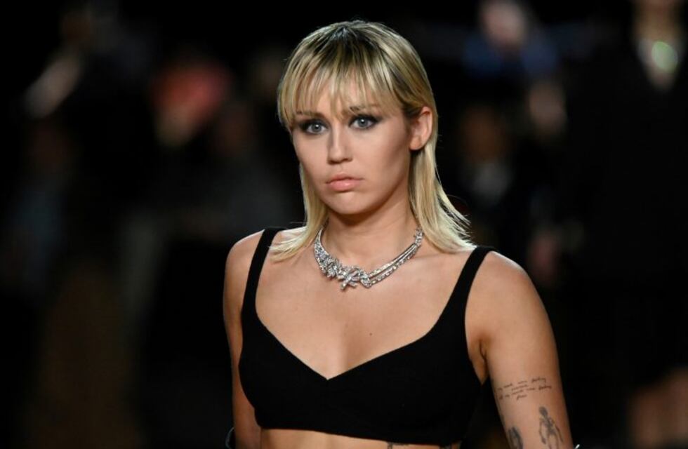 Miley Cyrus logró desafiar la censura y se mostró desnuda en Instagram