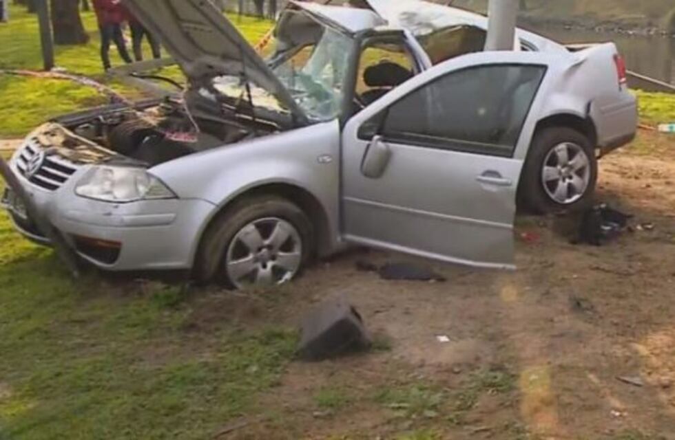 Un policia de la Ciudad que viajaba en moto murió al ser chocado de frente por un auto