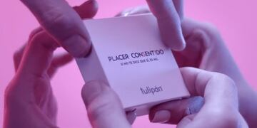 Crean un caja de preservativo que solo puede ser abierto de a dos\u002E (Captura)