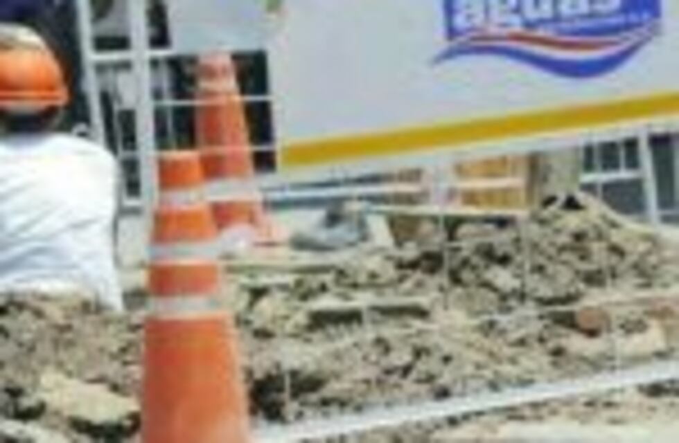 Por una rotura de un caño de agua, un sector de Casiano Casas quedó sin servicio